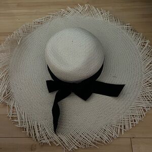 J. Crew Straw Sunhat / Size ML NWT